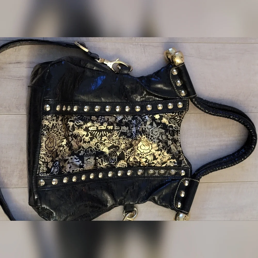 SALE Vintage Ed Hardy Mini Hobo Cross body  Purse 😍 Black with Gold Hardware! - Picture 6 of 15